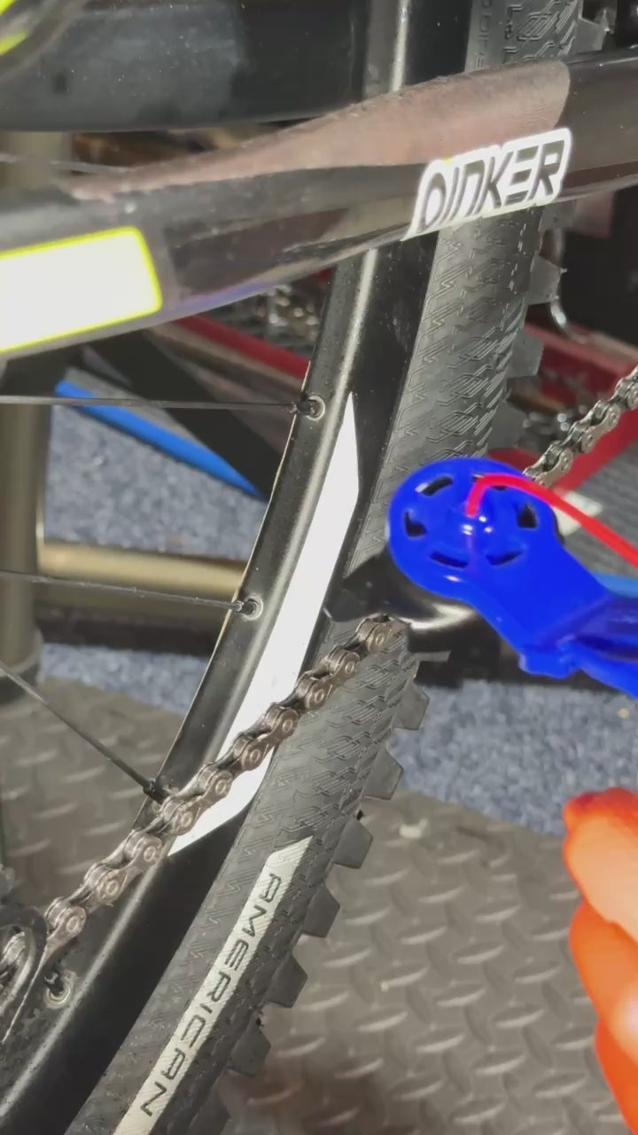 Oinker Link Oiler - for Bicycles